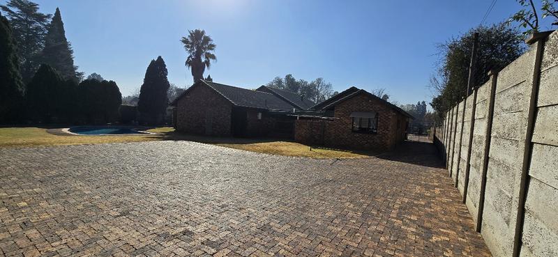 4 Bedroom Property for Sale in Vaalpark Free State